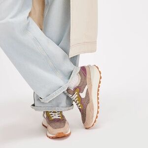 VOILE BLACHE Qwark Hype Sneakers COZY Designer
NWT US 11 (42)